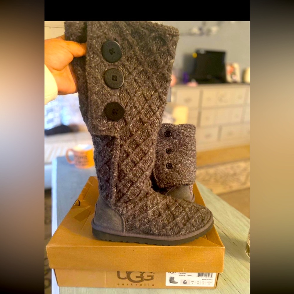Ugg Australia Classic Cardy boots size 6
